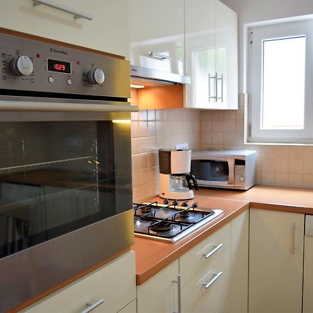 Sunnyy Beacch Apartments Banjol 外观 照片