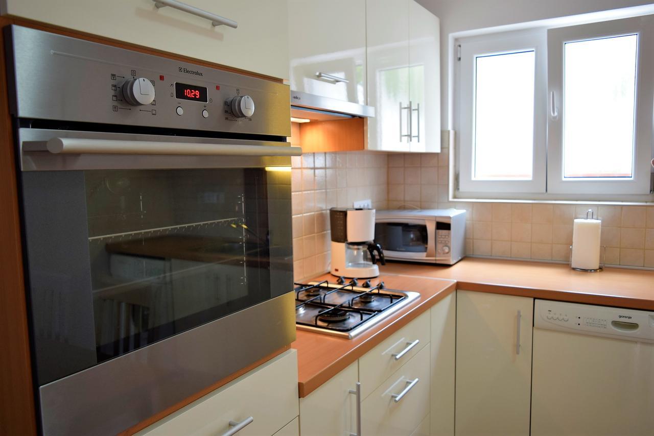 Sunnyy Beacch Apartments Banjol 外观 照片