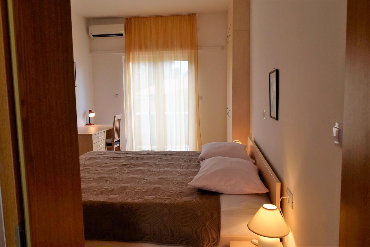 Sunnyy Beacch Apartments Banjol 外观 照片